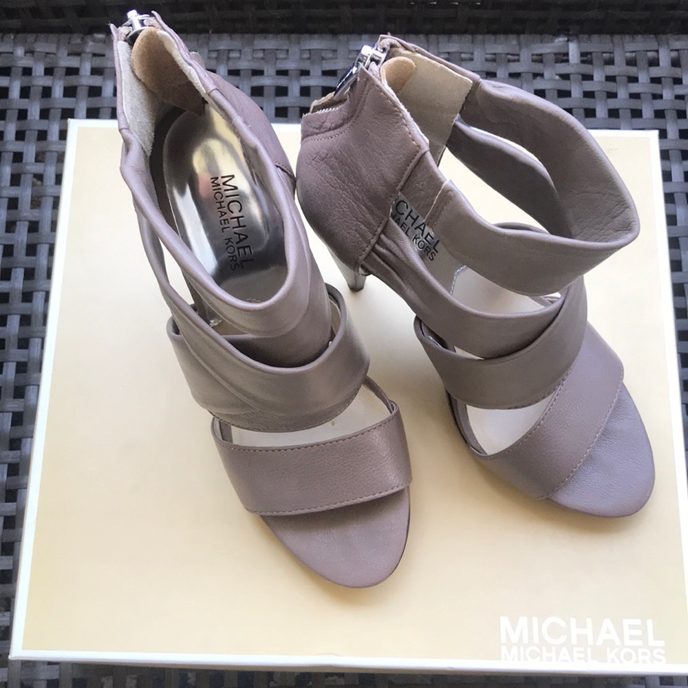 Michael Kors Gray shoes